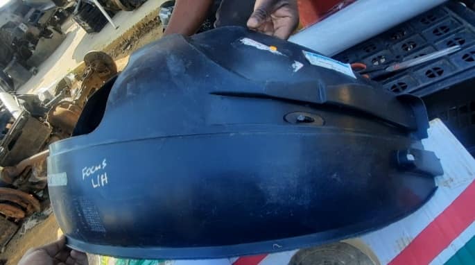 Ford Focus fender liner for - Private Seller Ford Focus fender liner for - Private Seller
