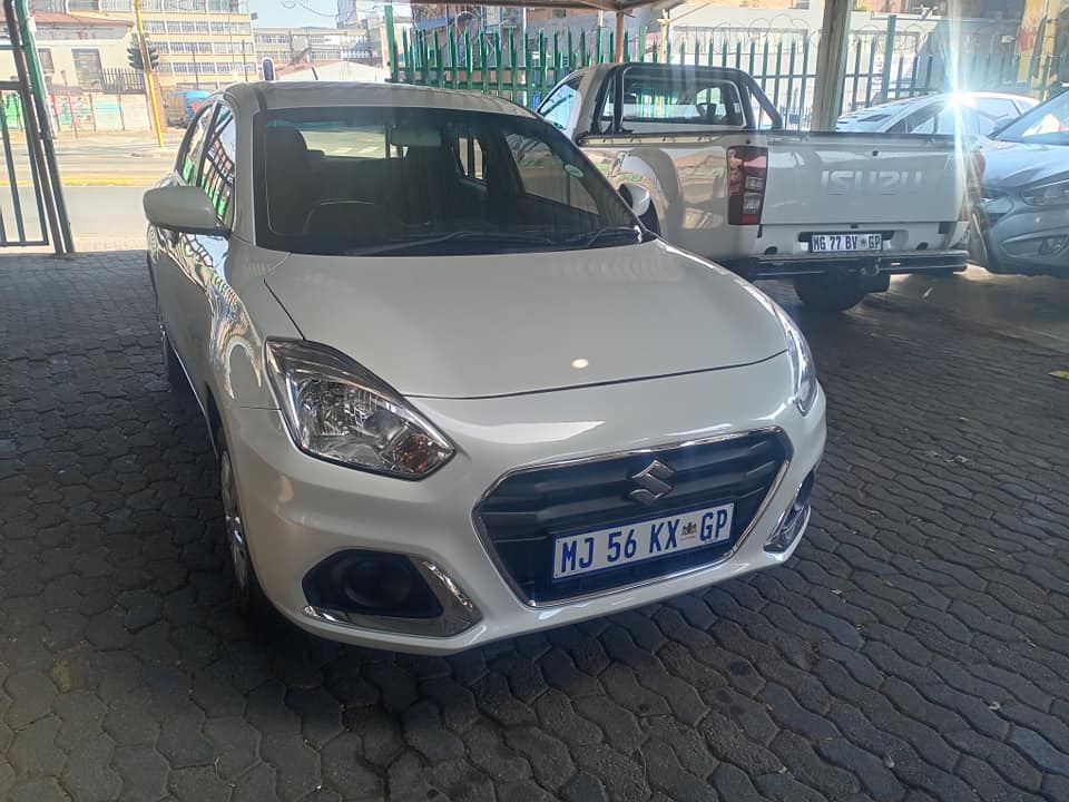Suzuki Dzire 1.2 manual petrol sedan 2023 White Reverse sensor Service History
