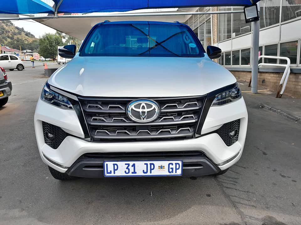 2020 TOYOTA FORTUNER 2.4GD6 AUTOMATIC
