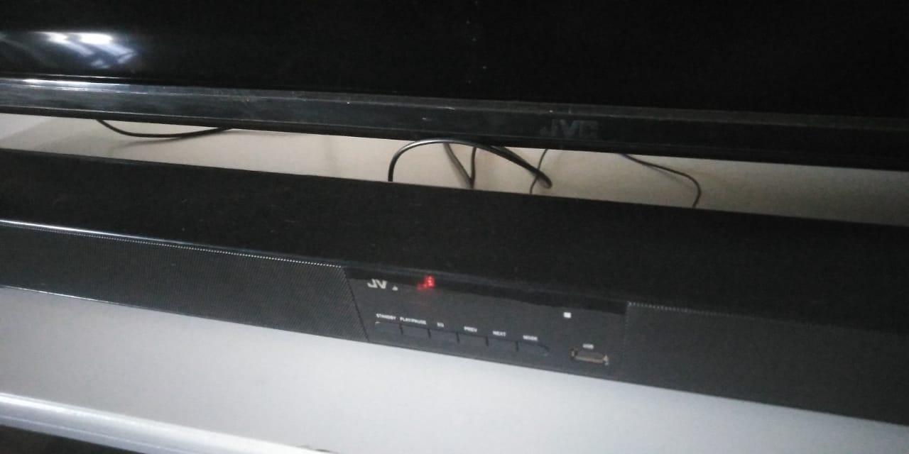 tv's and soundbar tv's and soundbar