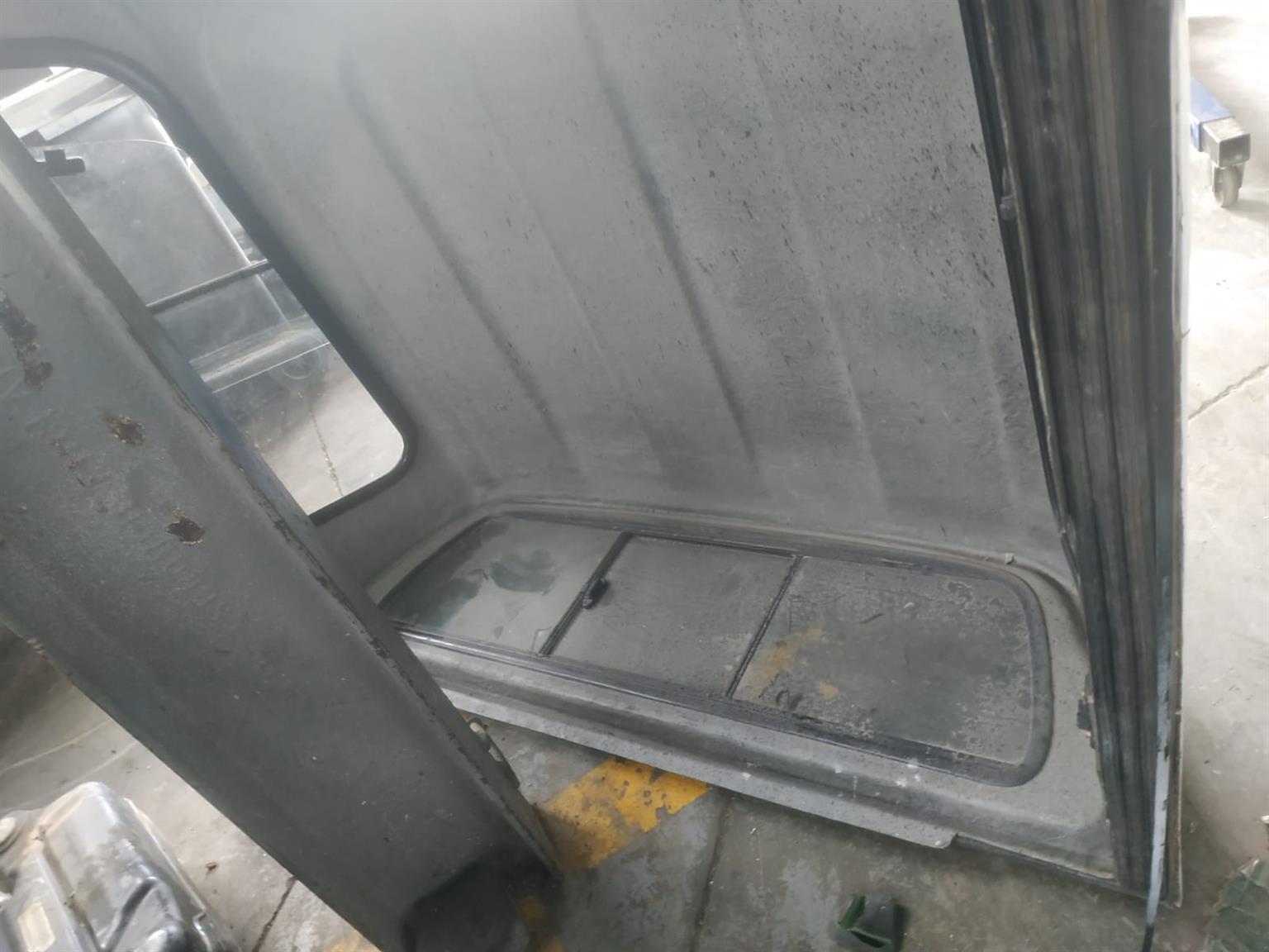 Toyota Hilux D4D Double Cab Canopy for sale - Private Seller Toyota Hilux D4D Double Cab Canopy for sale - Private Seller