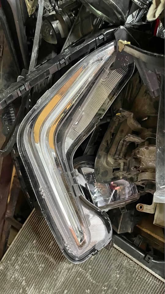 Nissan Magnite LED fog light - Private Seller Nissan Magnite LED fog light - Private Seller