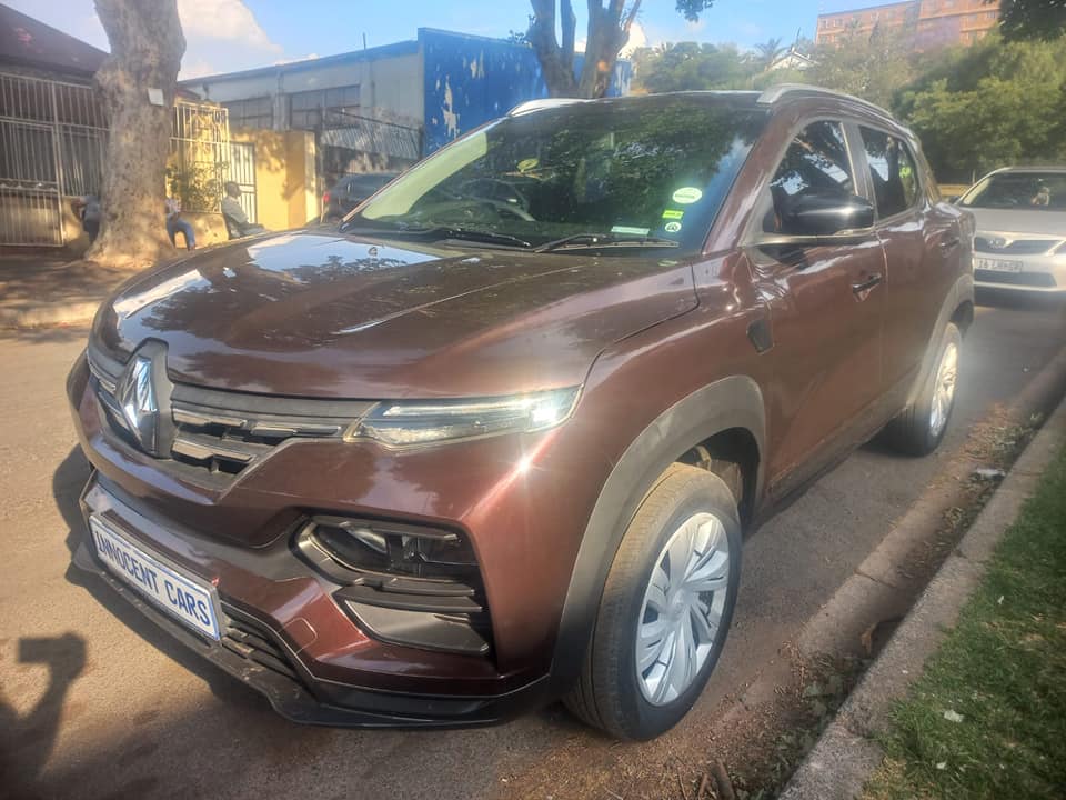 2023 RENULT KIGER 1.0 PETROL, MANUAL, BROWN COLOUR, MILEAGE 18000KMS,UNDER WARRANTY.