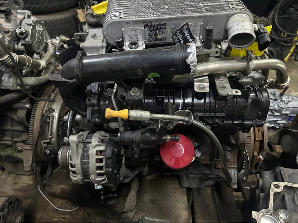 2022 Mahindra Scorpio S6 Complete Engine Available Only has 76000km on it call or WhatsApp - Private Seller