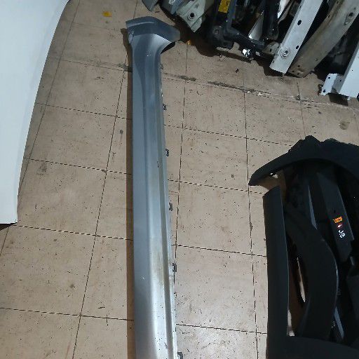 jeep cherokee side skirt - Private Seller jeep cherokee side skirt - Private Seller