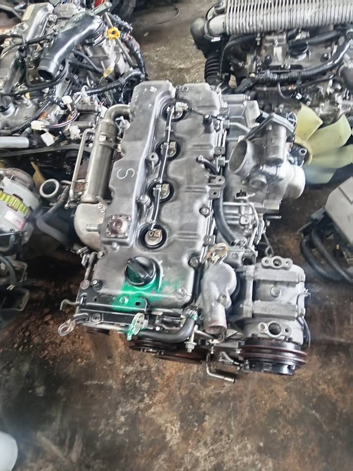 ISUZU ENGINES FOR SALE - Private Seller ISUZU ENGINES FOR SALE - Private Seller