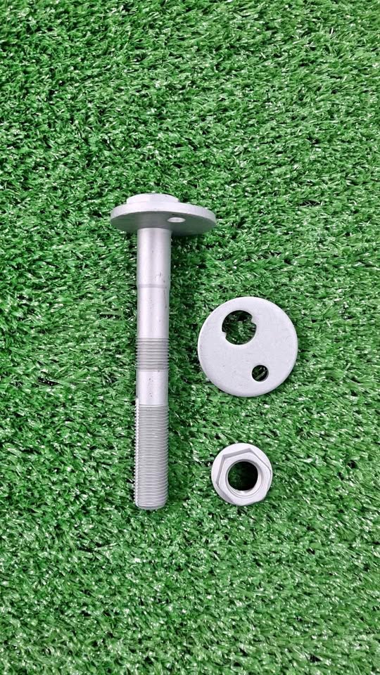 NEW TOYOTA HILUX GD6 CAMBER BOLT LONG - Private Seller NEW TOYOTA HILUX GD6 CAMBER BOLT LONG - Private Seller
