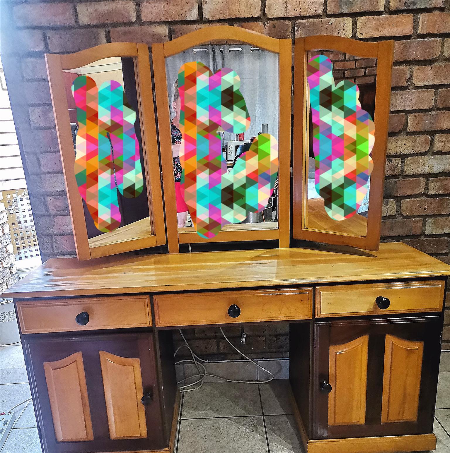Embuia dressing table Embuia dressing table