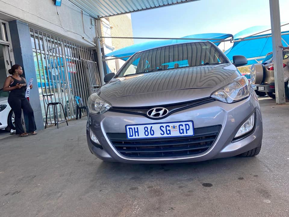2013  HYUNDAI I20 1.2 MOTION MANUAL