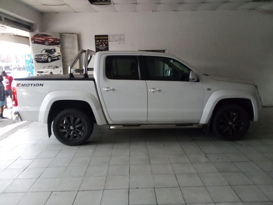 2010 VW Amarok 2.0 TDI 4MOTION Double Cab 4x4 White, Manual, Diesel Sparekey,