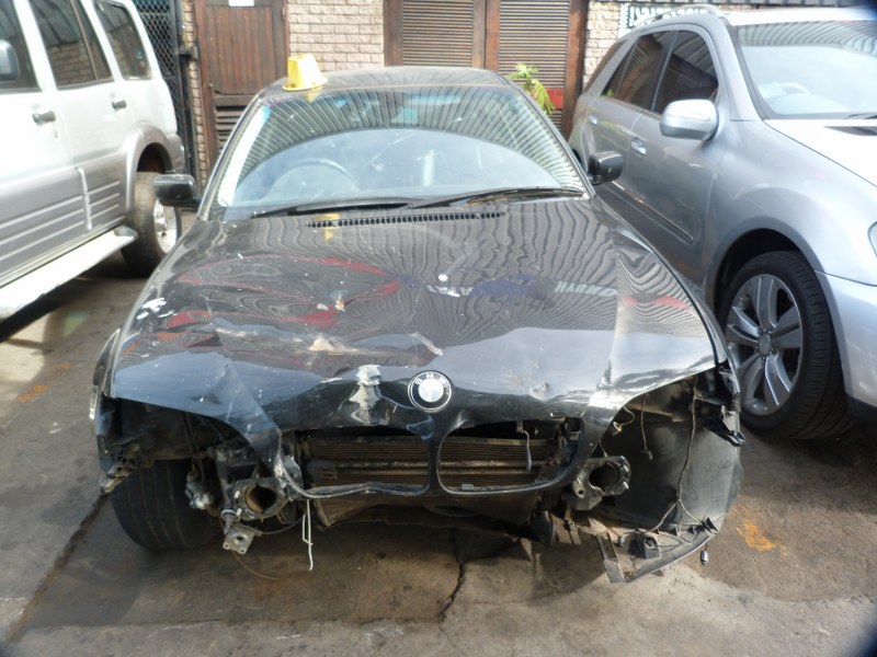 BMW 330i E46 3.0 Manual M54 Black - 2004 SPARESBYZ STRIPPING FOR SPARES - Private Seller BMW 330i E46 3.0 Manual M54 Black - 2004 SPARESBYZ STRIPPING FOR SPARES - Private Seller