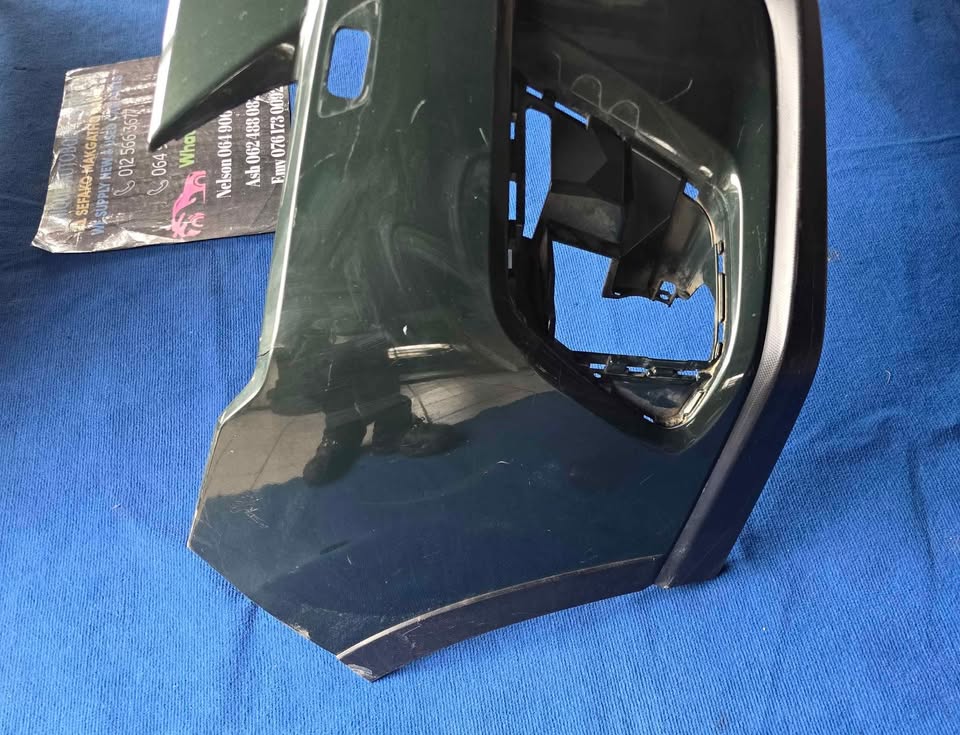 Subaru Forester Front Bumper 2022 - 2025 - Private Seller Subaru Forester Front Bumper 2022 - 2025 - Private Seller