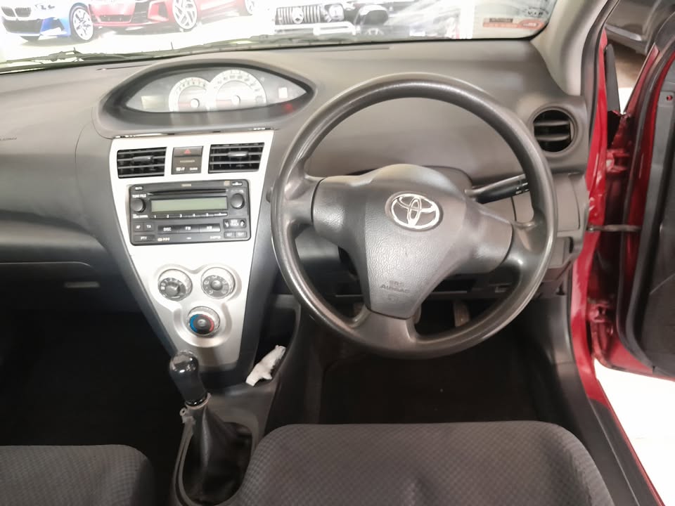 2009 TOYOTA YARIS ZEN 3 SEDAN MANUAL