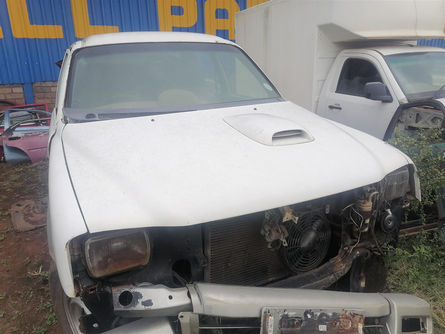 Bonet  mitsubishi colt rodeo for sale - Private Seller