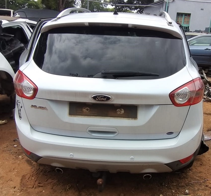 FORD KUGA 2012 STRIPPING FOR SPARES - Private Seller FORD KUGA 2012 STRIPPING FOR SPARES - Private Seller
