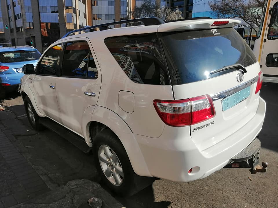 2011 Toyota Fortuner 3.0 D4-D 4x2 155000km