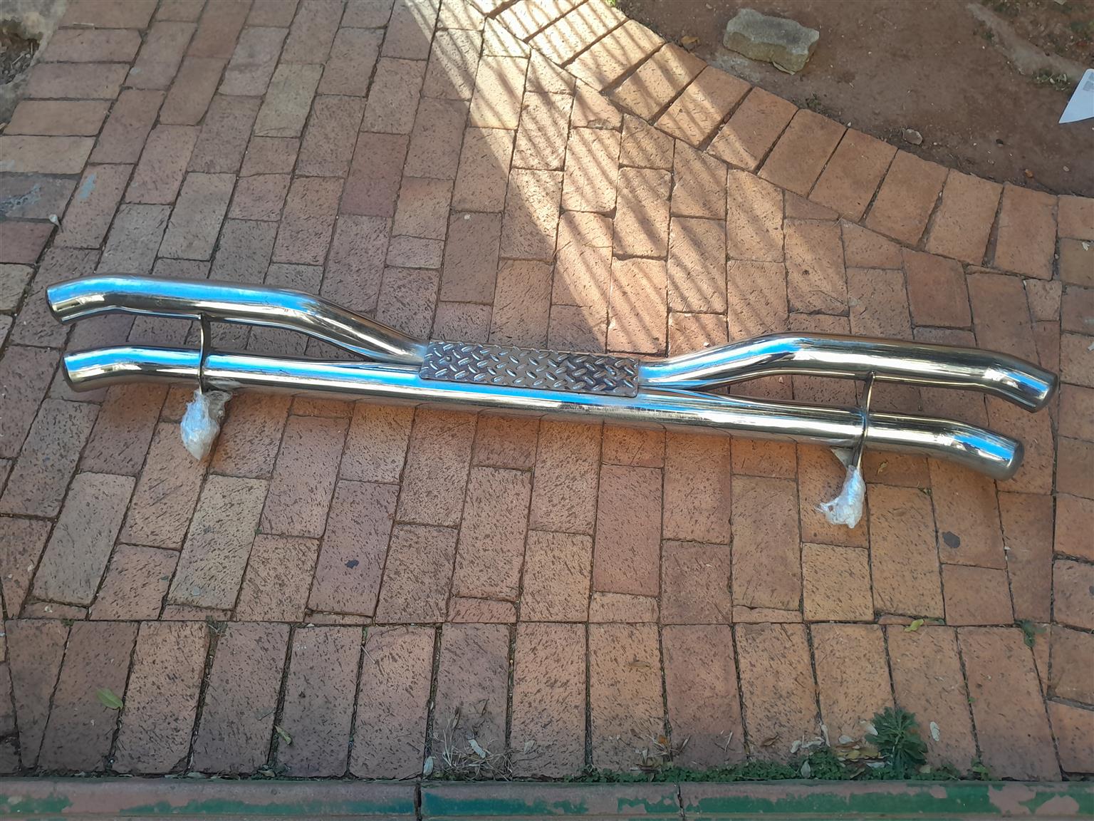 Toyota Hilux D4D Rear step for sale - Private Seller Toyota Hilux D4D Rear step for sale - Private Seller