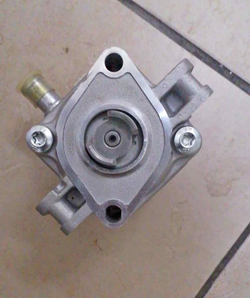 BMW E46 (FLAT BACK) POWERSTEERING PUMP (WRM+) - Private Seller BMW E46 (FLAT BACK) POWERSTEERING PUMP (WRM+) - Private Seller