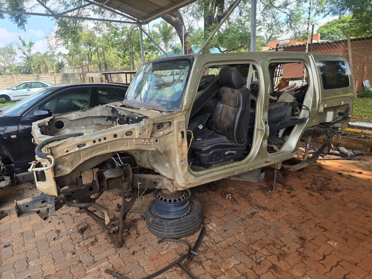Various Hummer parts for sale