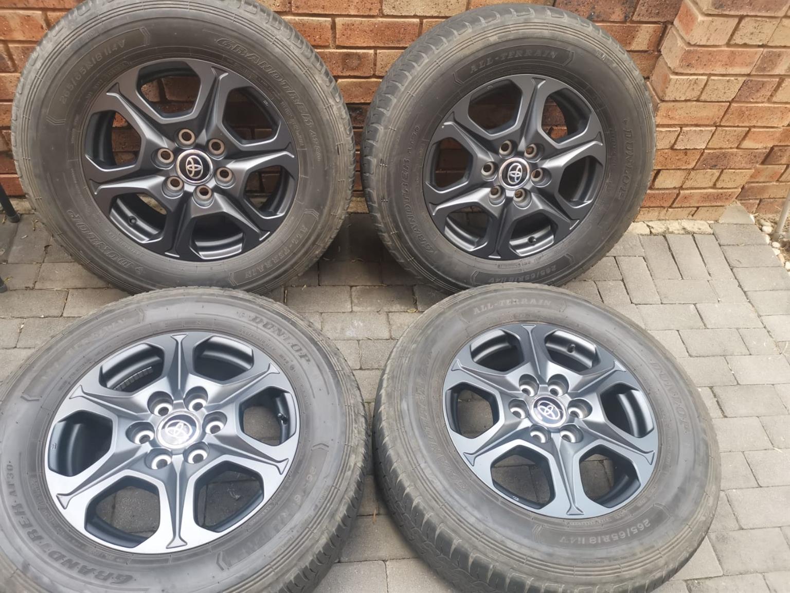 18inch Toyota Land Cruiser GR Sport original mags with used 265/65/18 Dunlop tyr - Private Seller 18inch Toyota Land Cruiser GR Sport original mags with used 265/65/18 Dunlop tyr - Private Seller