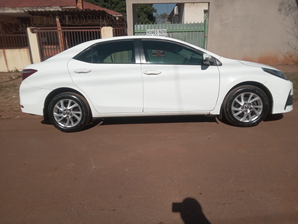 Used 2017 Toyota Corolla 1.4D-4D Esteem - Private Seller Used 2017 Toyota Corolla 1.4D-4D Esteem - Private Seller