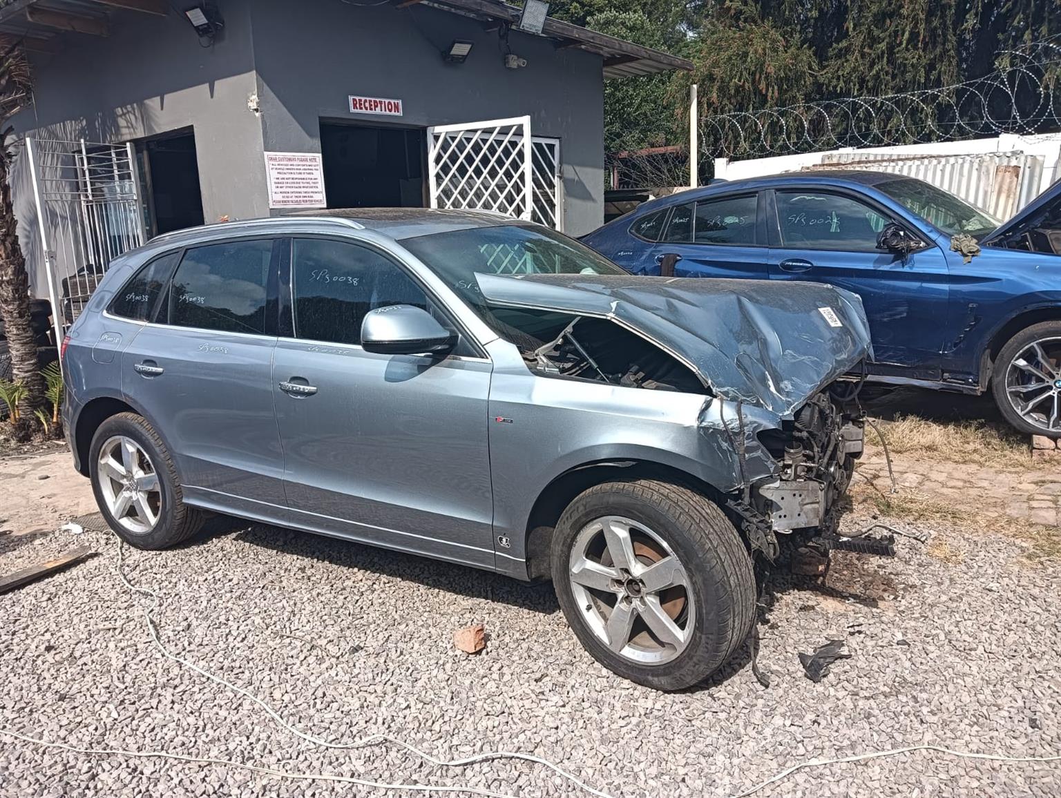 2012 AUDI Q5 2.0 TURBO - Private Seller 2012 AUDI Q5 2.0 TURBO - Private Seller