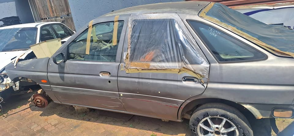 Ford escort stripping for spares - Private Seller Ford escort stripping for spares - Private Seller