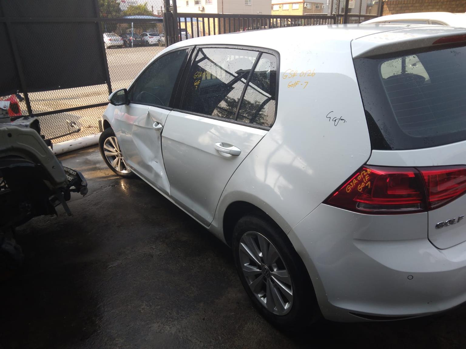 VW Golf 7 1.4 TSI DSG for Stripping - Private Seller