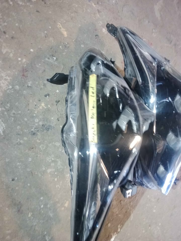 Suzuki baleno headlight - Private Seller Suzuki baleno headlight - Private Seller