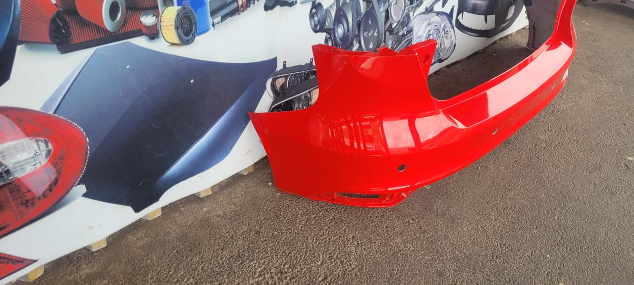 2017 FORD FOCUS ST REAR BUMPER SHELL FOR SALE. - Private Seller 2017 FORD FOCUS ST REAR BUMPER SHELL FOR SALE. - Private Seller