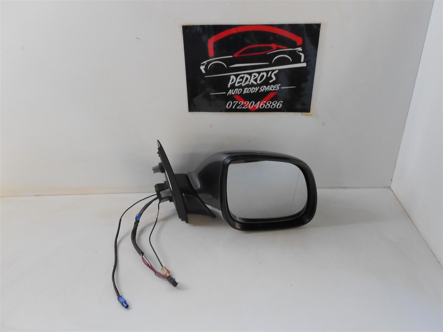 VW AMAROK Right Side Mirror