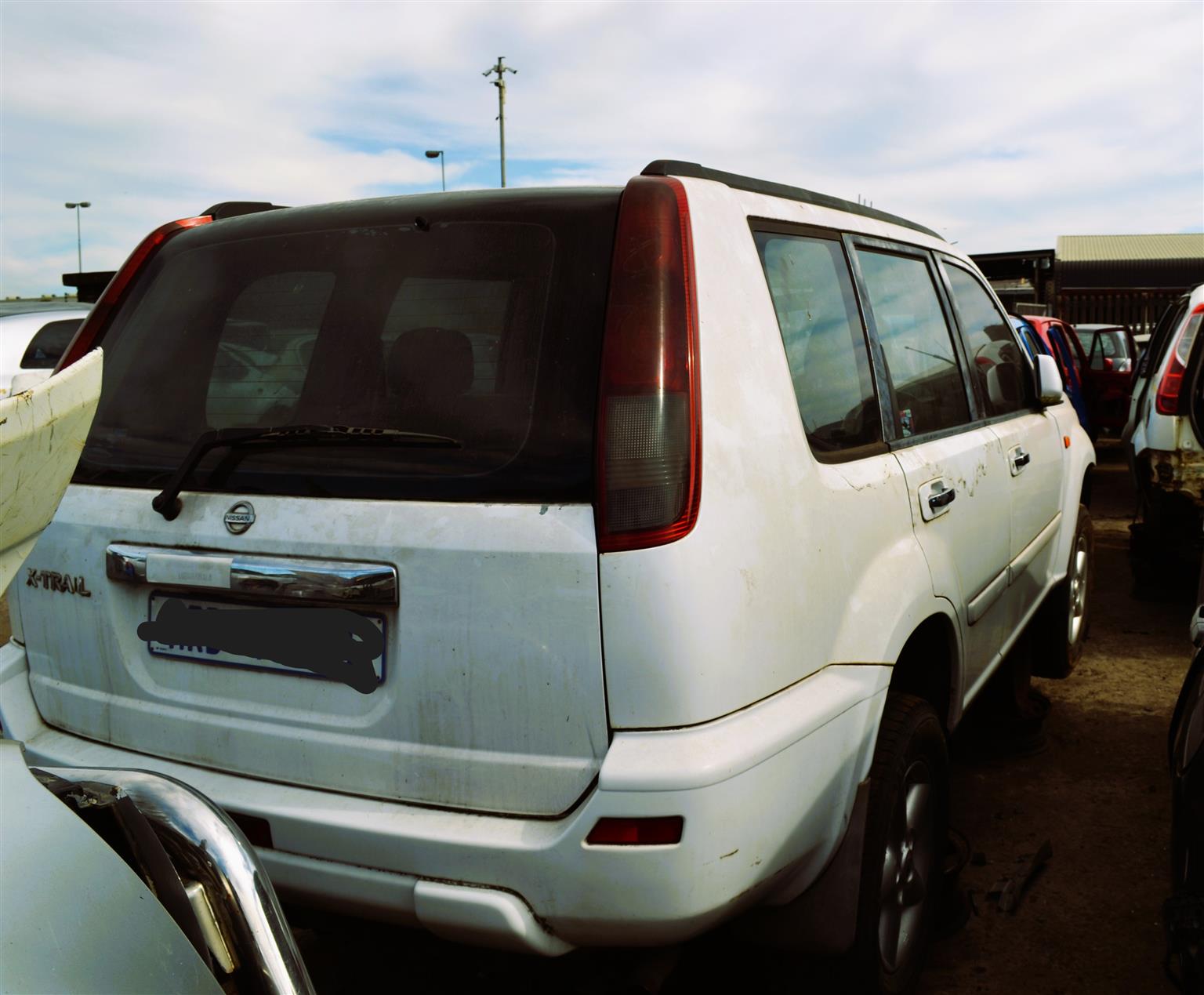 2007 Nissan X-Trail 2.2D - Stripping for Spares