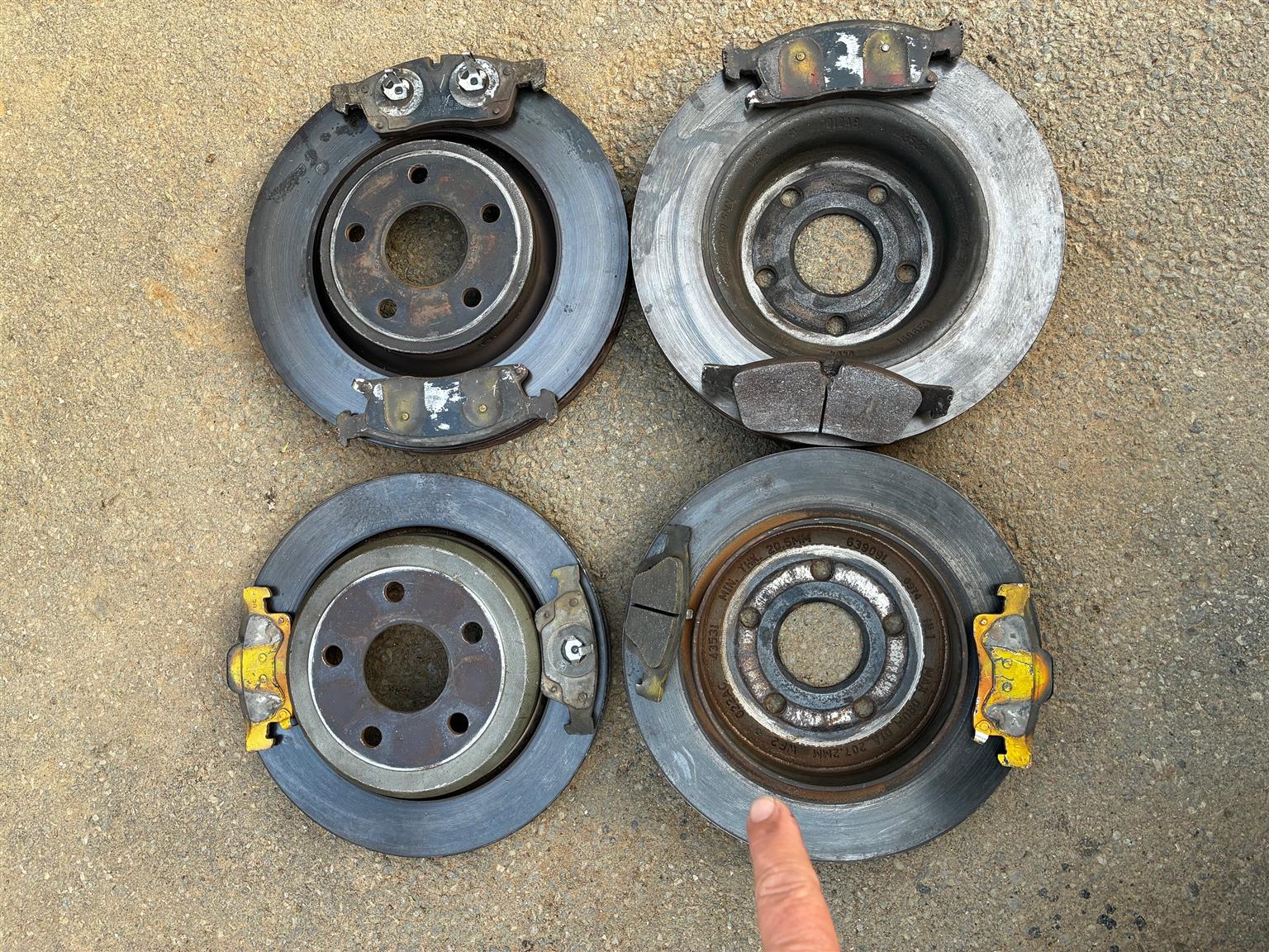 Jeep Grand Cherokee brakes - Private Seller Jeep Grand Cherokee brakes - Private Seller