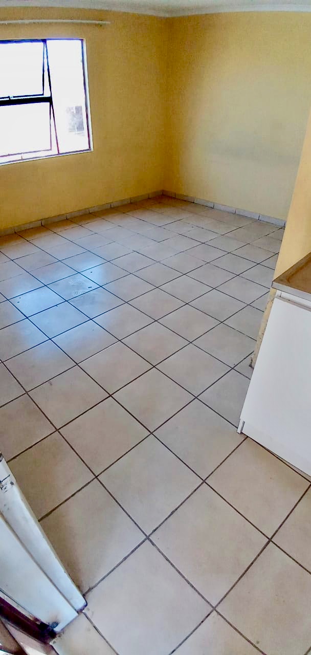 Room To Rent In Cosmo City Ext 2 Available Immediately Junk Mail