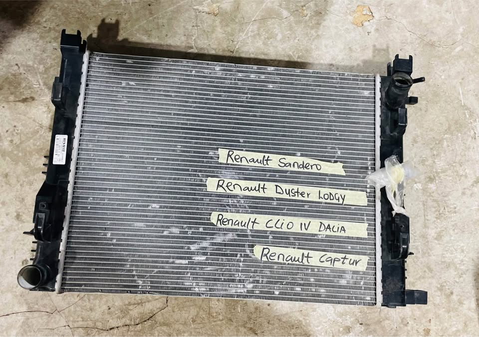 Renault Sandero radiator Renault Duster Renault Captur radiator and condenser Renault Clio 4 - Private Seller Renault Sandero radiator Renault Duster Renault Captur radiator and condenser Renault Clio 4 - Private Seller