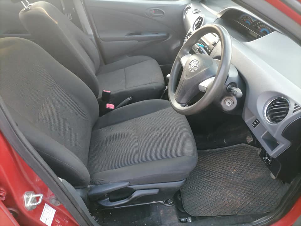 2017 Toyota Etios 1.5 Sedan
