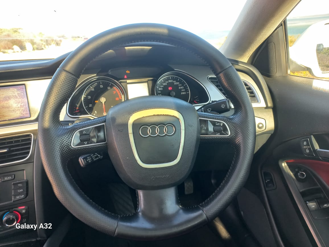 Audi A5 2.0 Quattro, S Line, 7 speed Automatic, Immaculate condition.