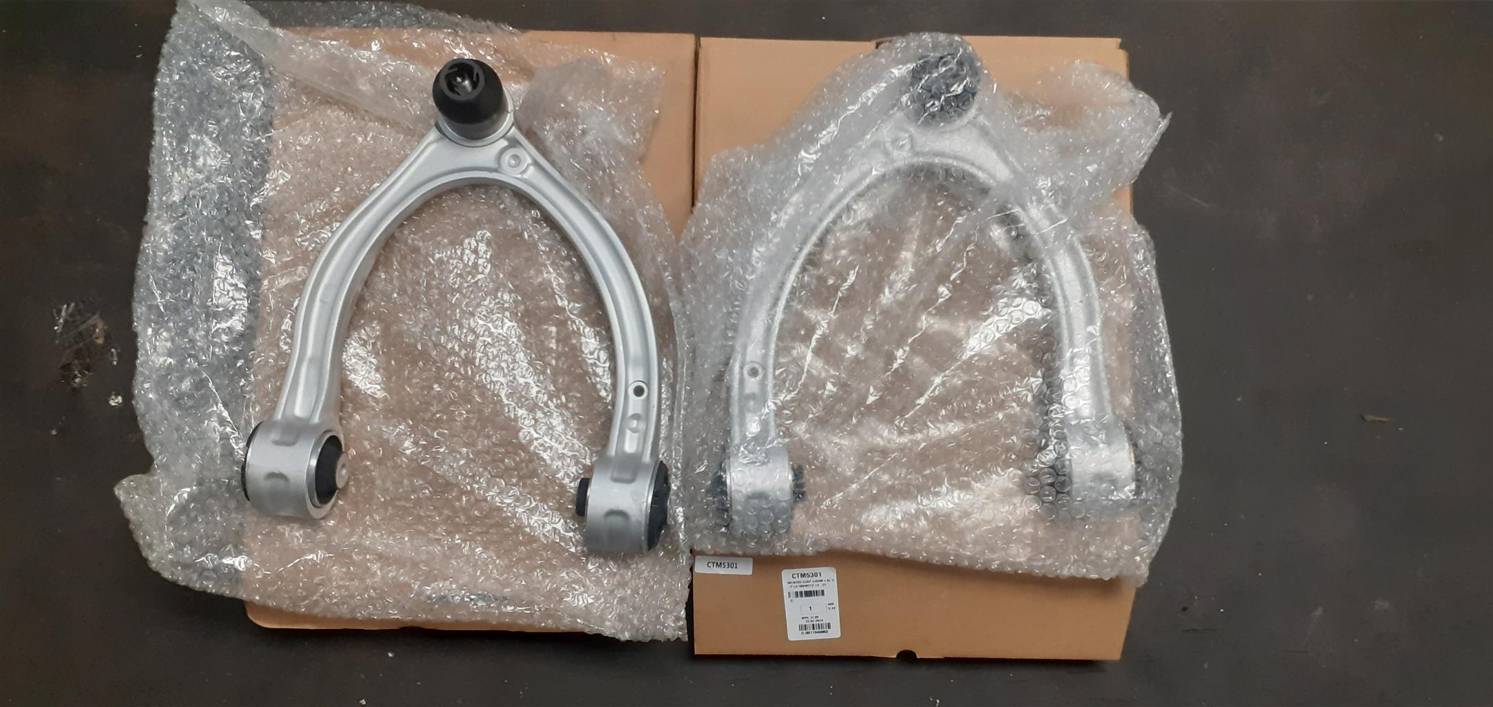 Mercedes Benz Lower and Upper control Arms - Private Seller