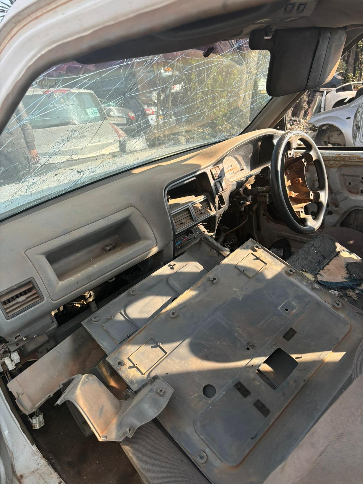Isuzu KB200 1997 2LT Petrol - Private Seller Isuzu KB200 1997 2LT Petrol - Private Seller