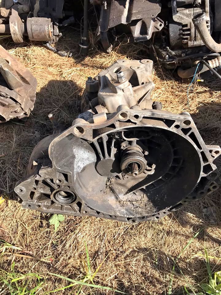 Opel Astra H manul Gearbox