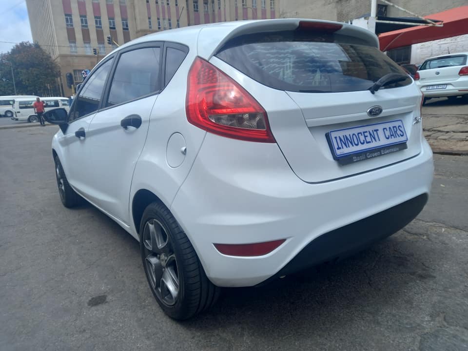 2012 Ford Fiester 1.4 Petrol Engine, White Color, Mileage 91000km Excellent Condition