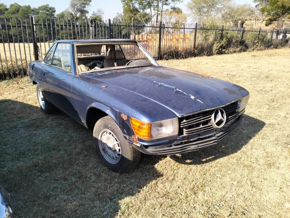1983 Mercedes-Benz R107 (Project) | Junk Mail Marketplace