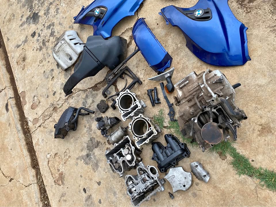 BMW F 650 stripping - Private Seller BMW F 650 stripping - Private Seller