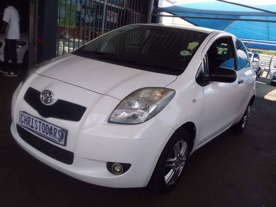 Used Toyota Yaris 1.3 - Private Seller Used Toyota Yaris 1.3 - Private Seller
