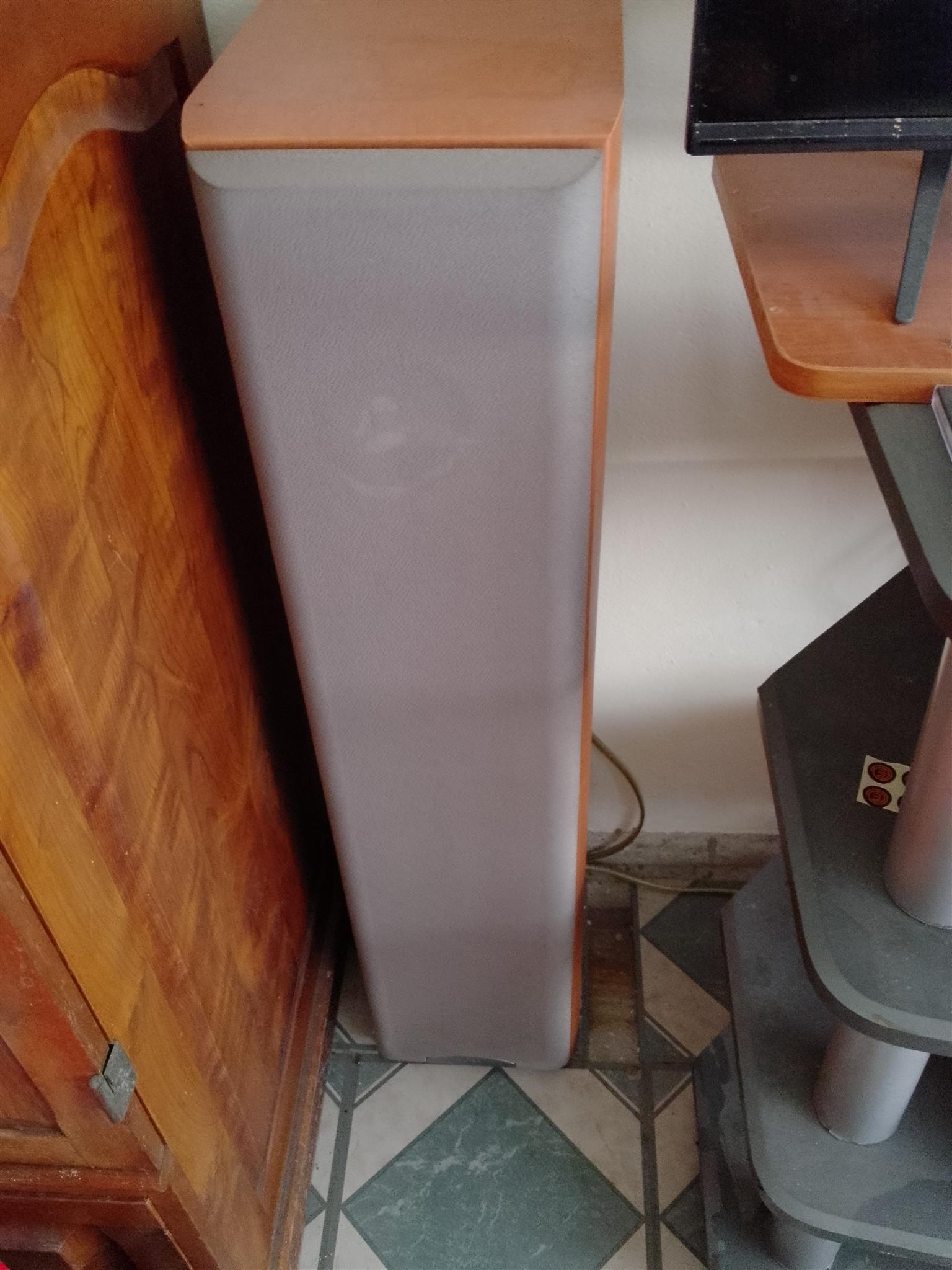 Sony speakers and sub woofer
