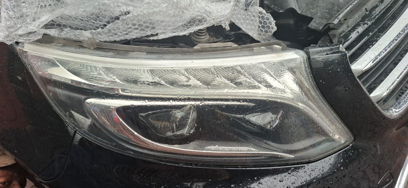 2021 Mercedes V250 Headlight for Sale – Second Hand 2021 Mercedes V250 Headlight for Sale – Second Hand
