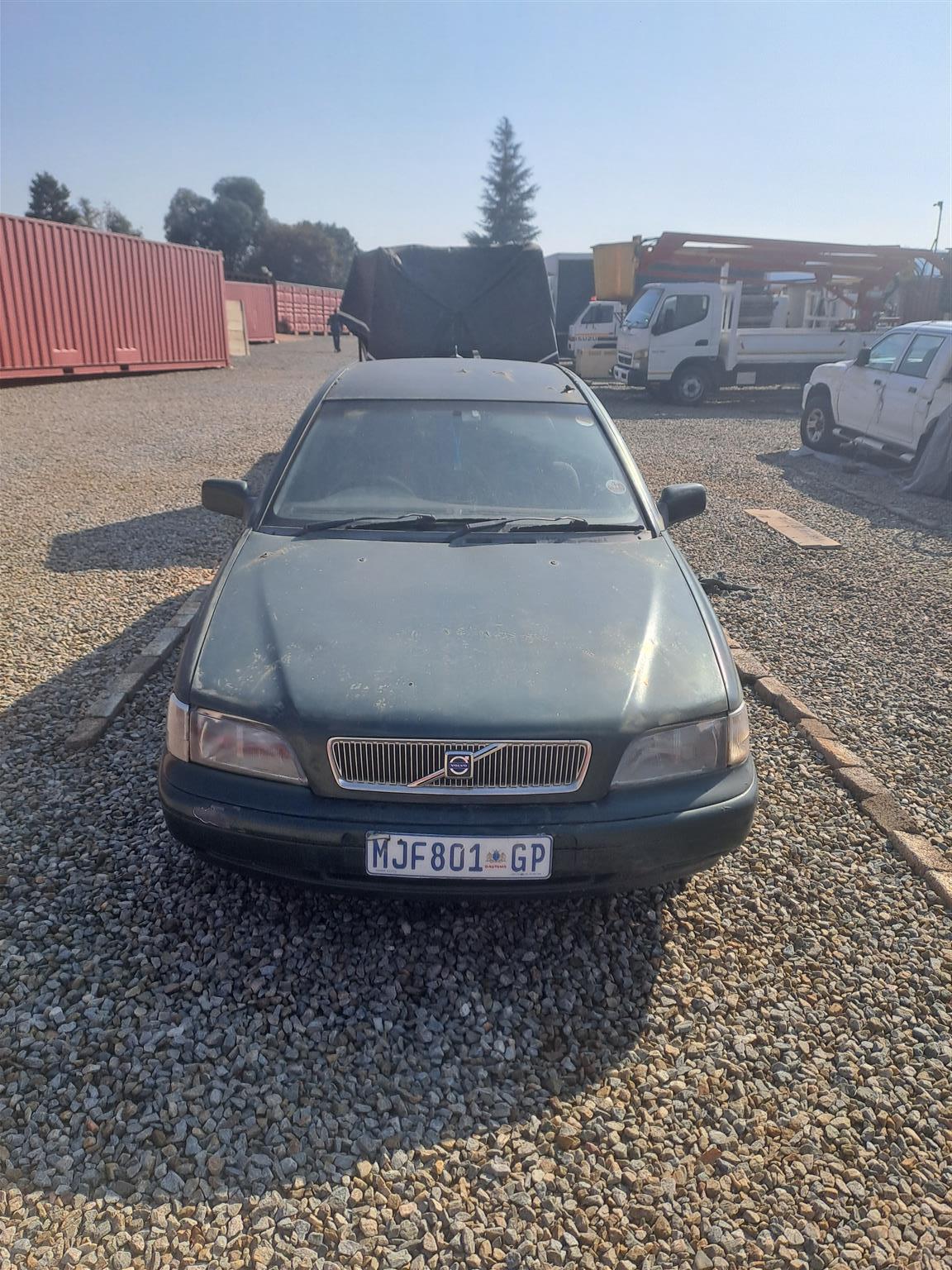 Used 2001 Volvo S40 2.0 auto - Private Seller Used 2001 Volvo S40 2.0 auto - Private Seller