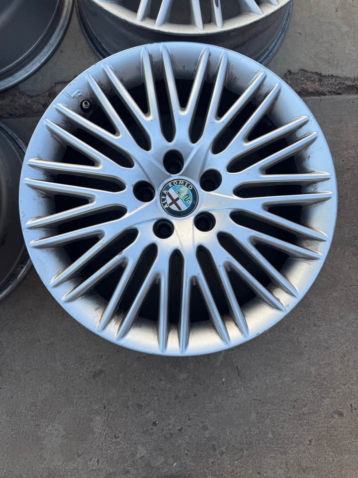 Alfa Romeo Giulietta 17” Mag Rim Set - Private Seller Alfa Romeo Giulietta 17” Mag Rim Set - Private Seller