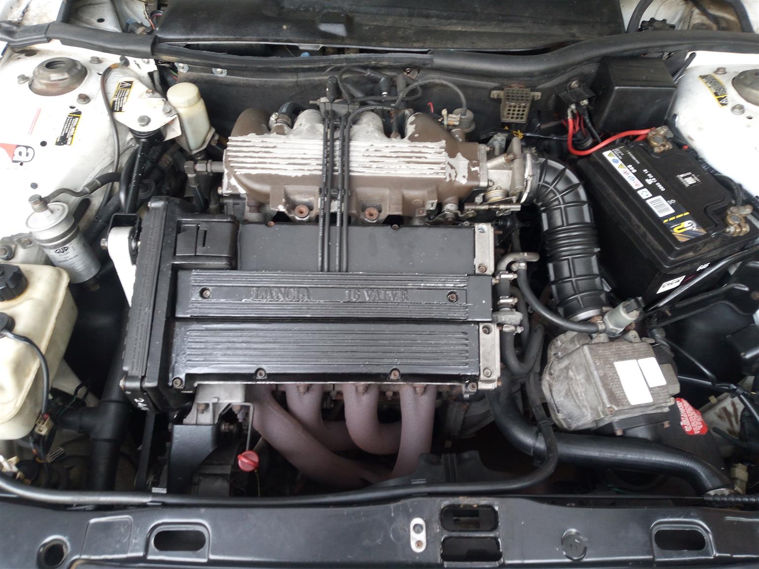 LANCIA THEMA 16V IE