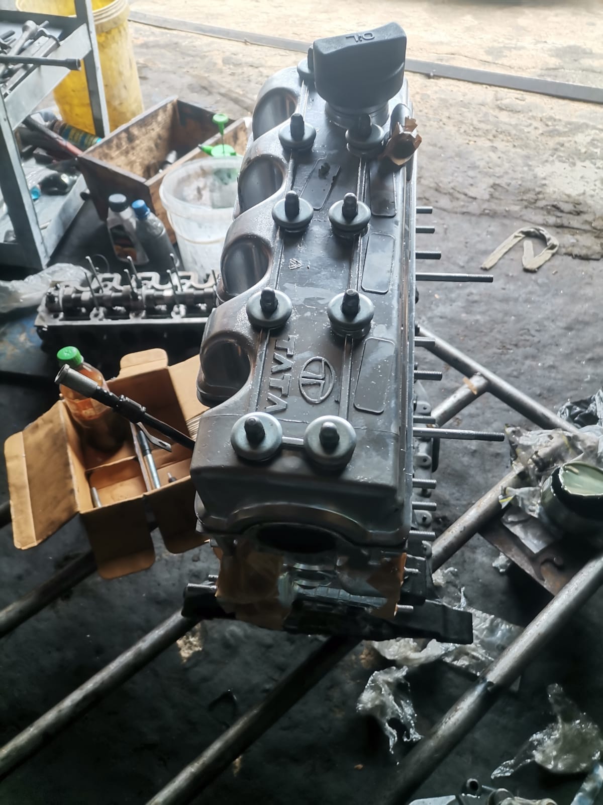 tata super ace Brand New Engine diesel - Private Seller tata super ace Brand New Engine diesel - Private Seller